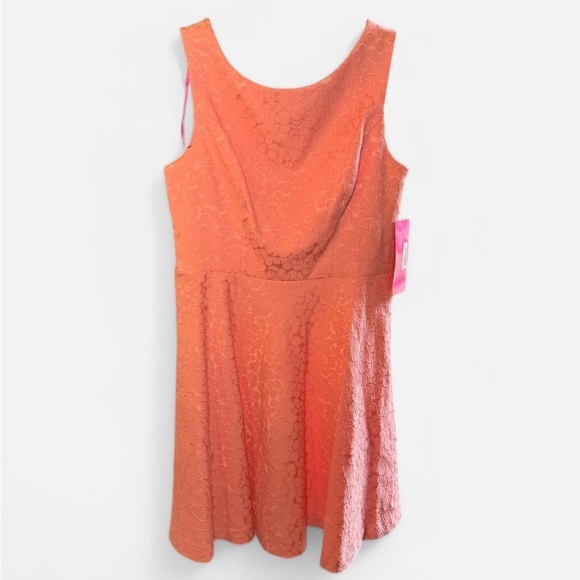 Betsey Johnson Fit and Flare Pink Flower Dress size 14 - Picture 2 of 9